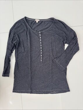 GAP Dark Charcoal Gray Long-Sleeve Henley Top